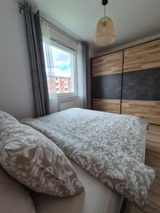 Apartament z darmowym parkingiem podziemnym