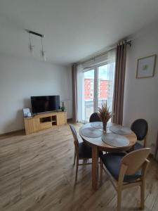 Apartament z darmowym parkingiem podziemnym