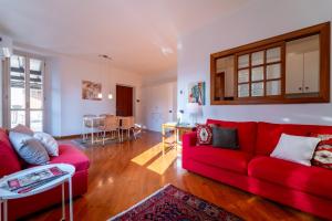 Gerbett Apartment with Terrace by Wonderful Italy