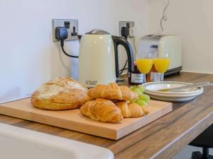 1 Bed in Conwy oc-79464