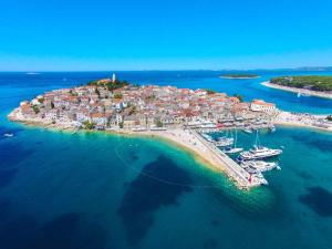 Apartments Pajo Plus