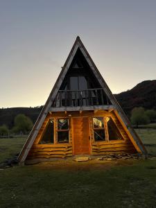 Cordillera Cabin with Alma Suiza