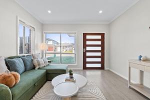 1L1 ABNB Style Family 4BR With Secure Parking, Near To ED Square