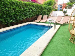 MD Villa con piscina en Mareny Beach