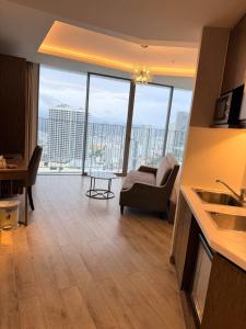 City Sea View Panorama Nha Trang Free Pool