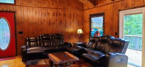 Bear Hideaway