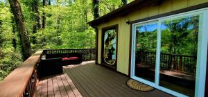 Bear Hideaway