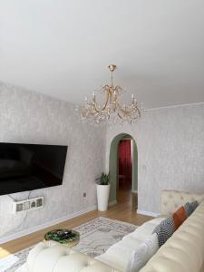 Charming & Peaceful Central Home