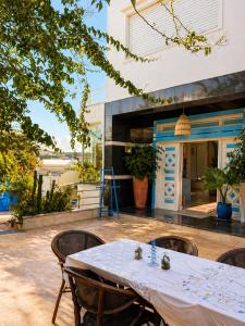 Private Suite in Villa Sapphire - Terrace & Pool