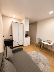 Blue Sky Tower Premium Studio