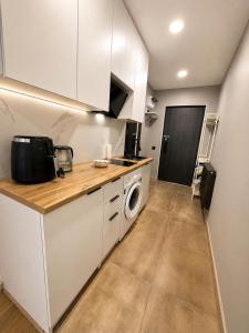 Blue Sky Tower Premium Studio