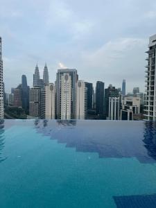 Equa Suite At Majstic Residence klcc