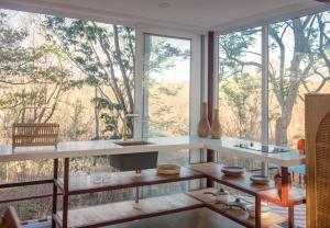 Tropical Design Stay near Playa Avellanas with Rooftop Terraces