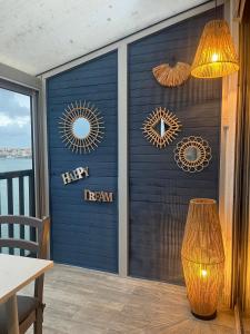 1-bedroom sea-view apartment with terrace, sleeps 4