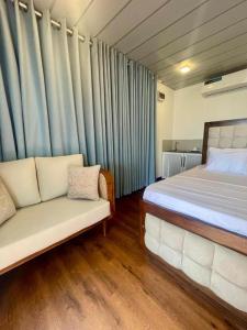 Boxed Breeze Beach Apartments Mirissa