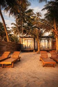 Boxed Breeze Beach Apartments Mirissa