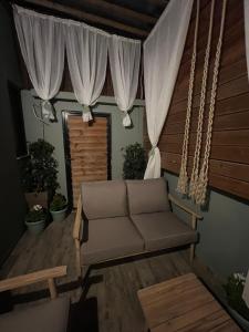 panos luxury apartment