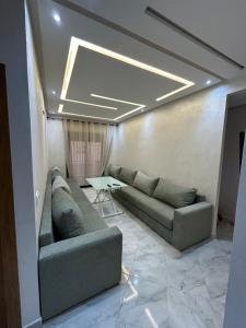 apartamento dos habitaciones en Tetuán con ascensor y cerca de aeropuerto y marjan planta 1 n 3