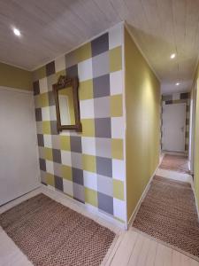 Duplex familial lumineux avec grande terrasse