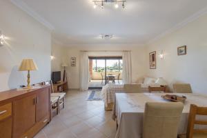 Modern Apartment with Pool in Vilamoura