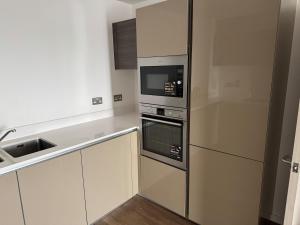 Comfortable modern 2 bed in Wembley!