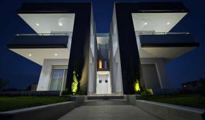 Pearl Luxury Suites