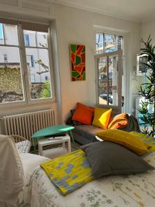 IDÉAL ART DÉCO compris un parking privé sécurisé Darcy Liberté centre Gare-Ville