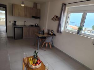 Beachfront Kalas Suites & Apartments