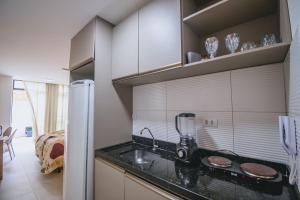 Studio a 500m da Praia c Hidro Privativa e Piscina