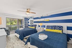 Lagoon Villa 9 - Superb Villa by Pool! Short Walk to Beach