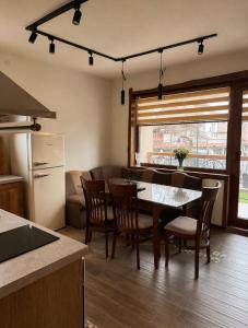 Krisiyas Apartment
