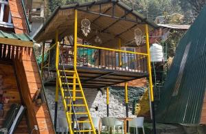 Chilux Manali