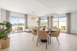 Penthouse with sea and mountain view - pool and terrace