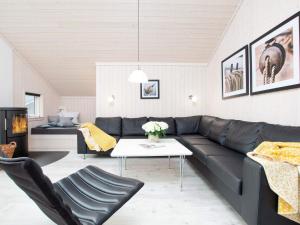 Base with Private Sauna, Sun Deck