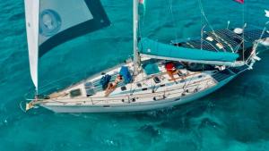 Exclusive Sailboat Stay in San Andrés