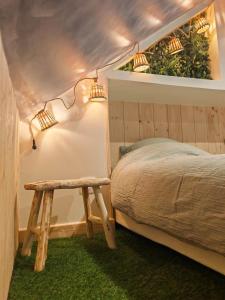La Cabane 3 étoiles et LAtelier 4 étoiles appartements jusquà 9 personnes