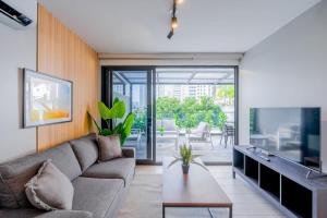 San Francisco Collection by Wynwood House