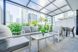 San Francisco Collection by Wynwood House