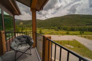 Clearwater Lofts Bldg 1 307 by SummitCove Lodging in Colorado