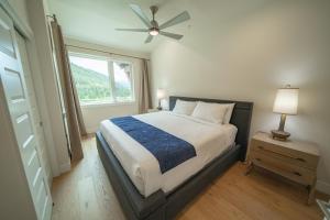 Clearwater Lofts Bldg 1 307 by SummitCove Lodging in Colorado