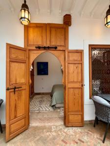 New Riad NB Private with Pool and Breakfast Included