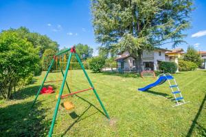 Cedar House Villa Few Minutes From Lake - Happy Rentals