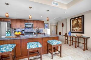Honua Kai Villas Ocean View 6 BR Sleeps 18 Great for Families Complimentary Car with 6 Nights HKK ML-3143 by KBM