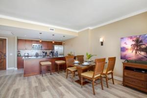 Honua Kai Villas Ocean View 7 BR Sleeps 22 Great for Families Complimentary Car with 6 Nights HKK ML-3266 by KBM
