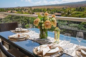 Honua Kai Villas Ocean View 2 BR Sleeps 8 Great for Families Complimentary Car with 6 Nights HKH ML-3849 by KBM