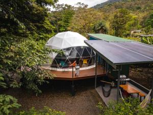 Bitzu Dome-Bijagua Riverside Glamping