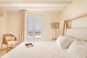 Blue Diamond BESTOFMIKONOS