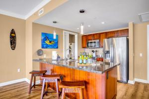 Honua Kai Villas Ocean View 4 BR Sleeps 14 Great for Families Complimentary Car with 6 Nights HKH ML-2531 by KBM