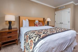 Honua Kai Villas Ocean View 5 BR Sleeps 16 Great for Families Complimentary Car with 6 Nights HKK ML-3869 by KBM