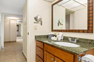 Kaanapali Shores Villas Ocean View 7 BR Sleeps 22 Complimentary Car with 6 Nights KS ML-3773 by KBM